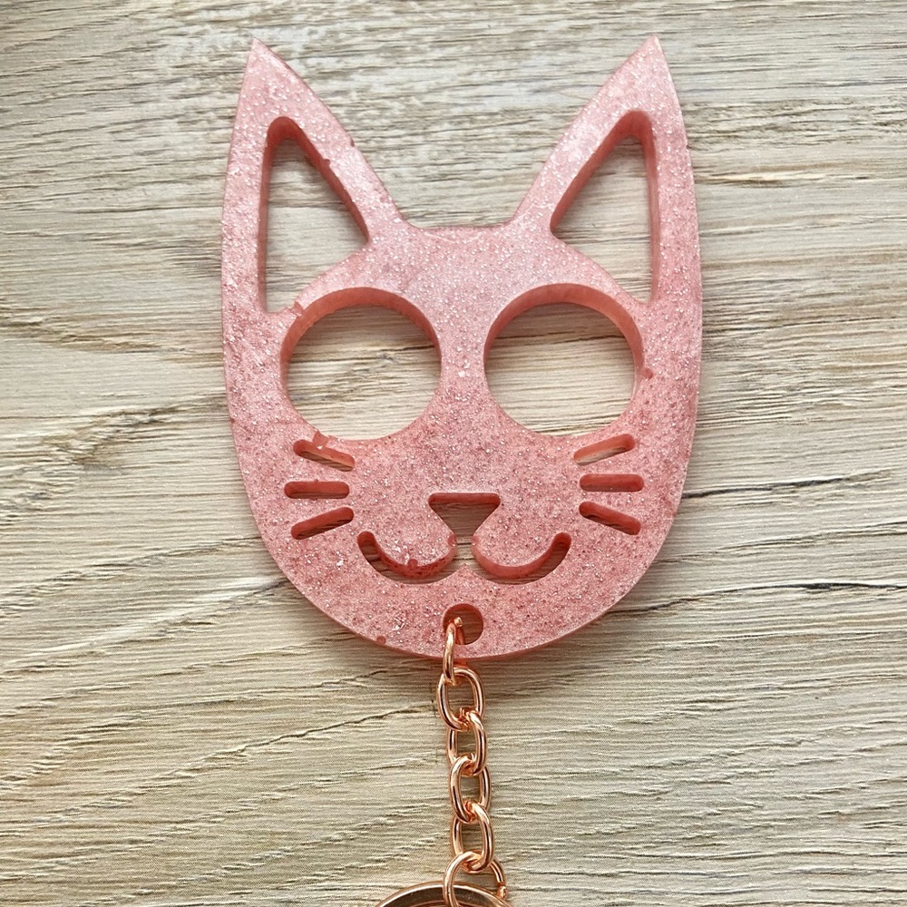 Safety Kitty Cat Keychain - Picture 2 of 4